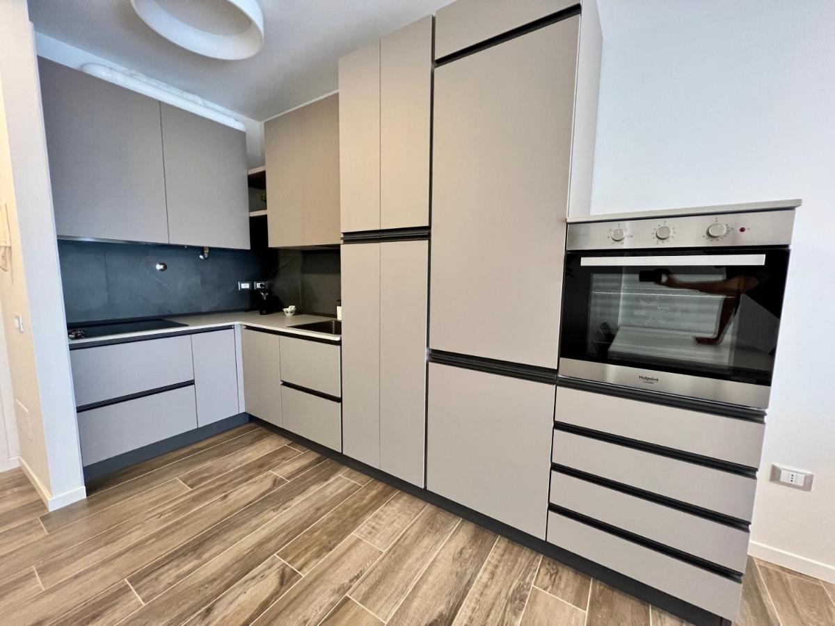 דסנזאנו דל גארדה Kristall Lago Residence מראה חיצוני תמונה